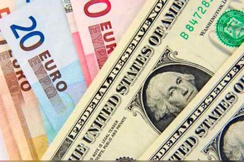 دلار ویورو سال پیش در بازار تهران چه میزان نوسان داشتند دلار ویورو سال پیش در بازار تهران چه میزان نوسان داشتند