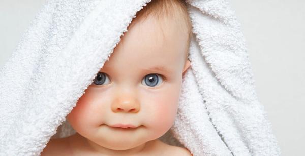 حمام کردن نوزاد ؛ همه آنچه که باید بدانید