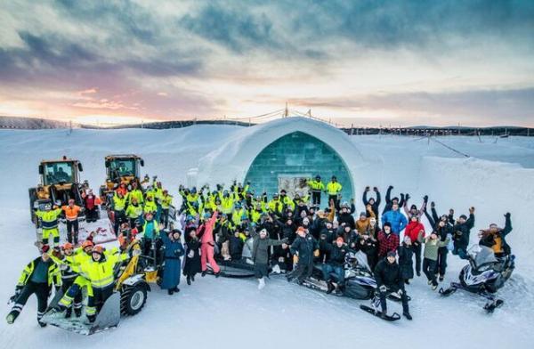 هتل یخی سوئد باز شد