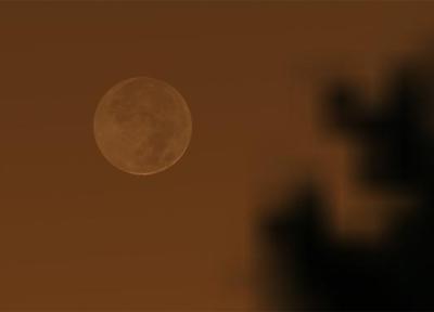 رؤیت آسان هلال آغازین ماه شوال در غروب آدینه اول اردیبهشت 1402